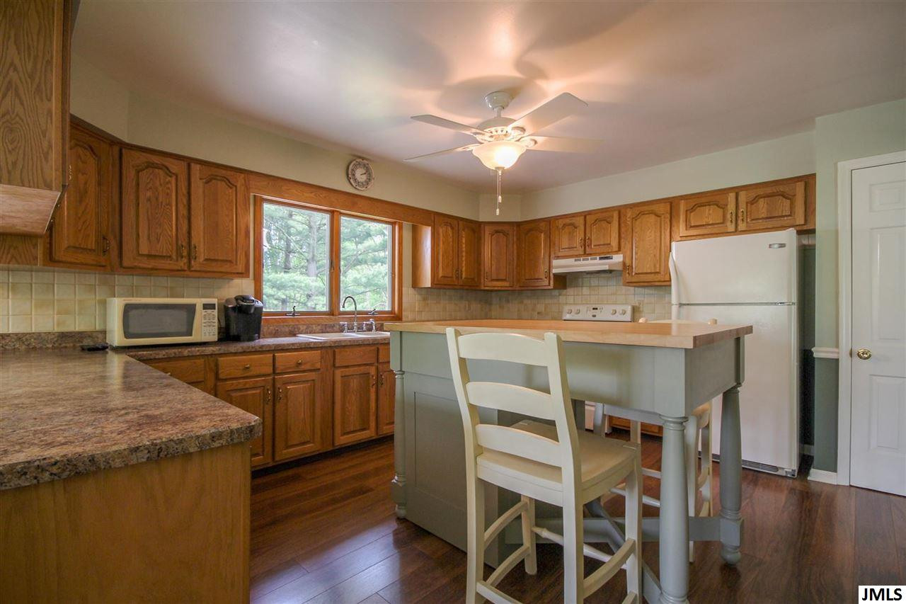 3355 Pine Ridge Drive Jackson, MI 49201 - Photo 11 of 21 Photo 11