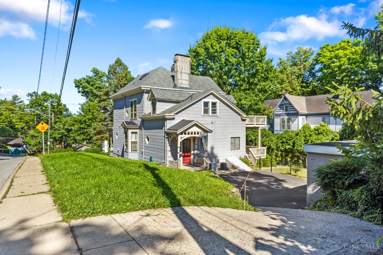 1 Moyer Place Cincinnati, OH 45226 - Photo 34 of 35