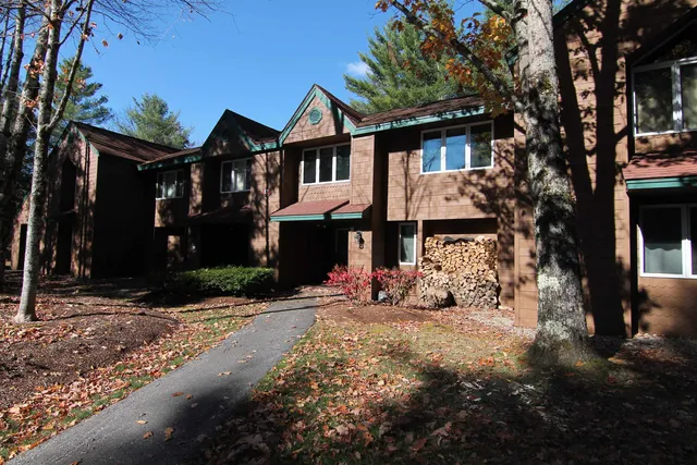 $532,900 | 17 Ridge Drive, Unit A14, North Woodstock, NH 03262