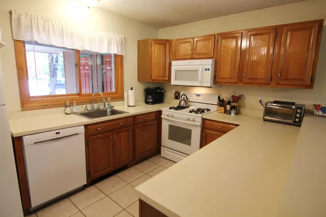 $532,900 | 17 Ridge Drive, Unit A14, North Woodstock, NH 03262