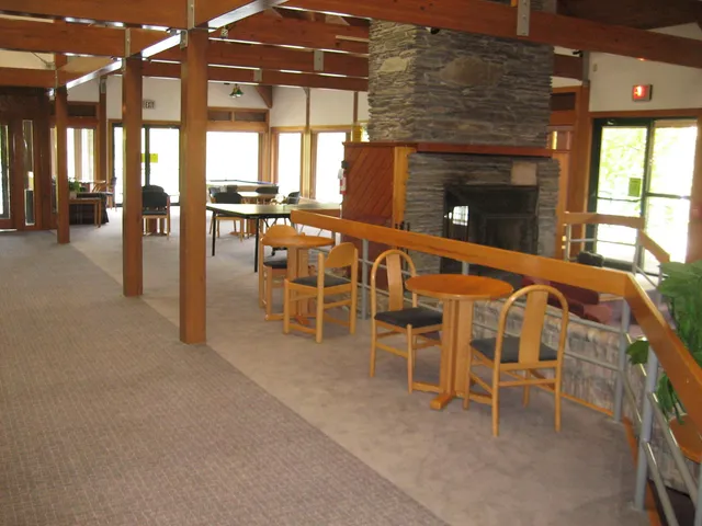 $532,900 | 17 Ridge Drive, Unit A14, North Woodstock, NH 03262