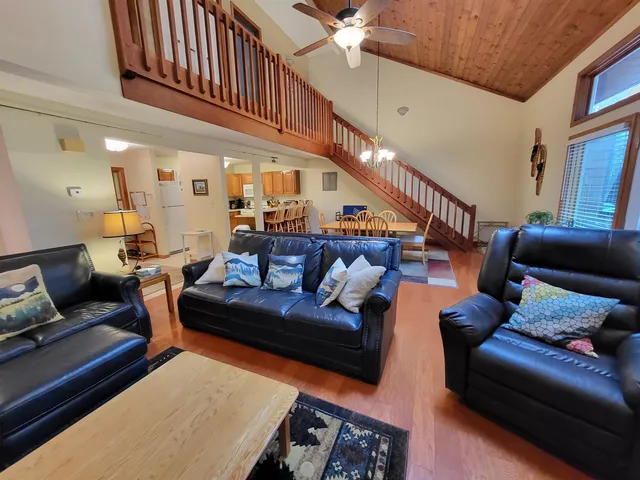 $532,900 | 17 Ridge Drive, Unit A14, North Woodstock, NH 03262