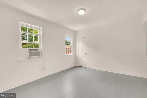 $475,000 | 1105 16th Street Northeast, Washington, DC 20002