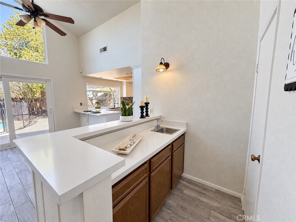 6257 Danbrook Drive Riverside, CA 92506 - Photo 20 of 43 Bar Area