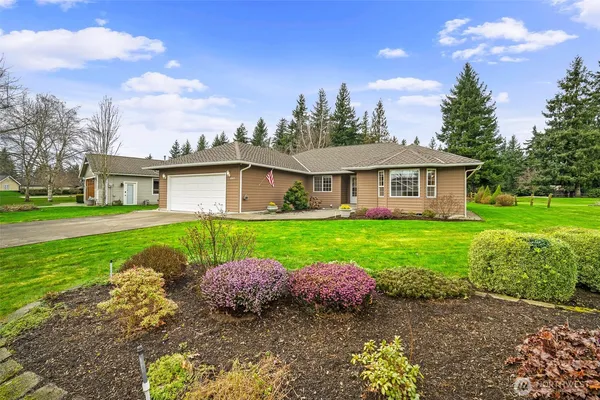 $699,900 | 6849 Raspberry Dr., Everson, WA 98247