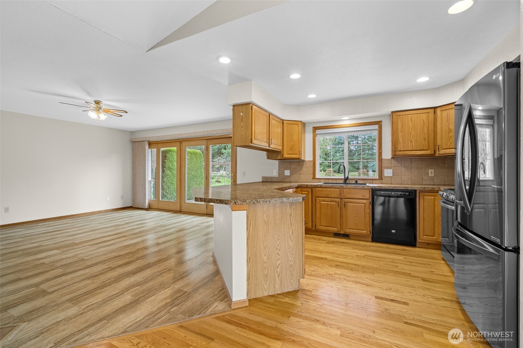 6849 Raspberry Dr. Everson, WA 98247 - Photo 12 of 38