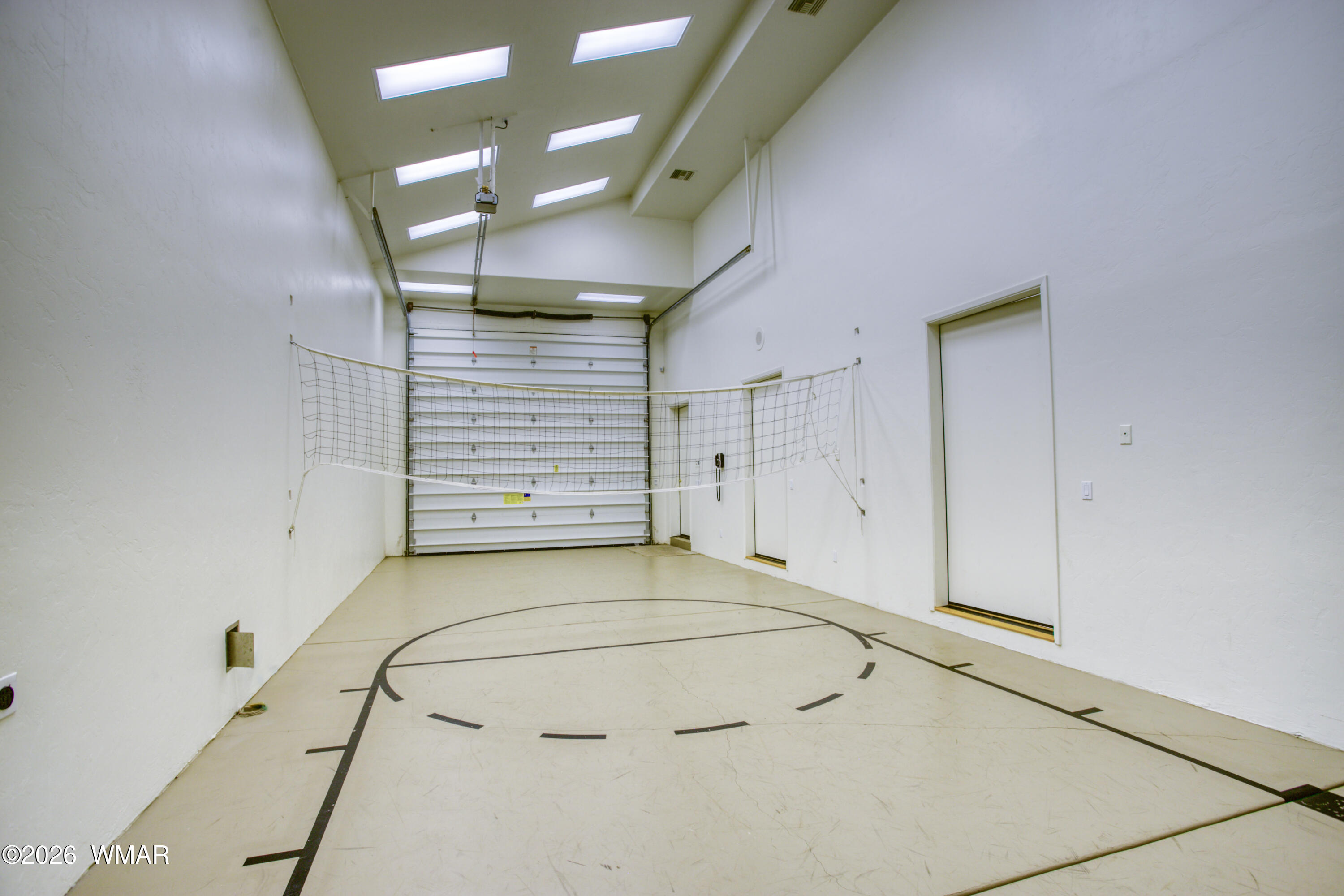 2896 Aspen Road Pinetop, AZ 85935 - Photo 64 of 75 a view of a garage