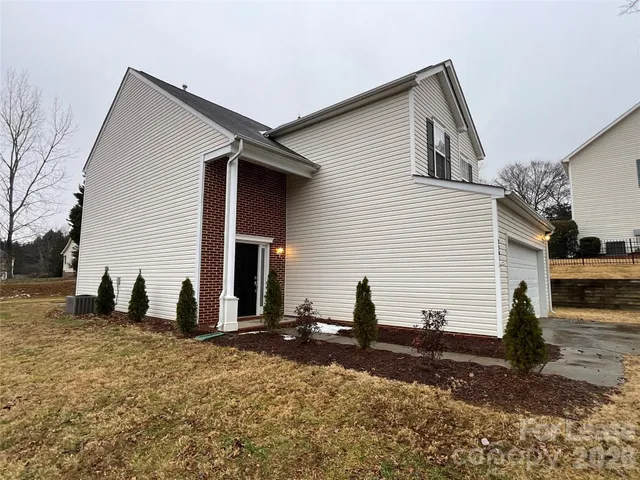 $2,050 | 2301 Trace Creek Drive, Waxhaw, NC 28173