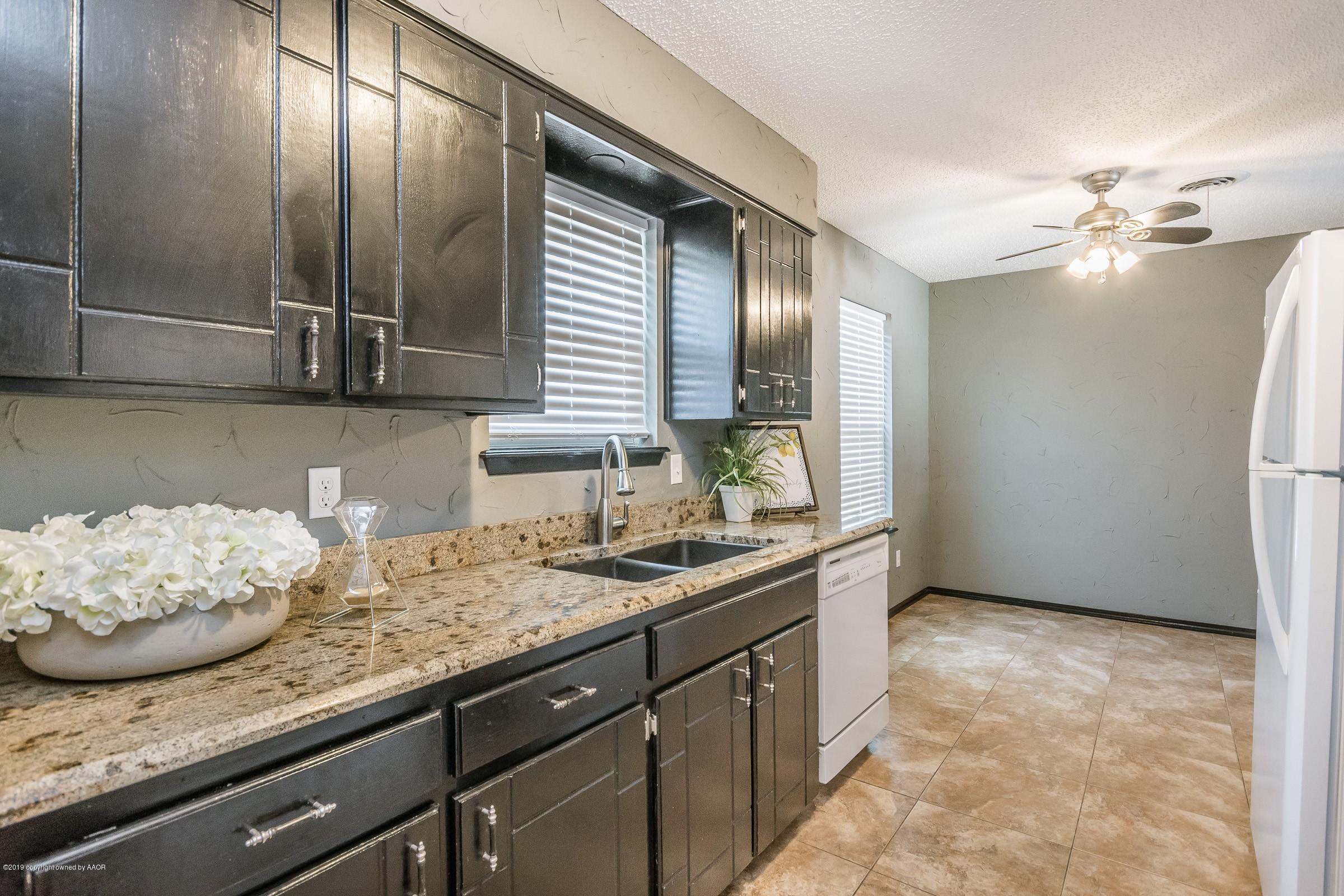 5211 Leland Drive Amarillo, TX 79110 - Photo 5 of 19 006_Kitchen-3