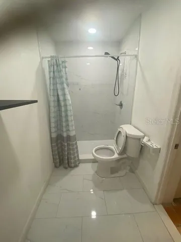 $950 | 1045 East Lake Parker Drive, Unit 1045, Lakeland, FL 33801