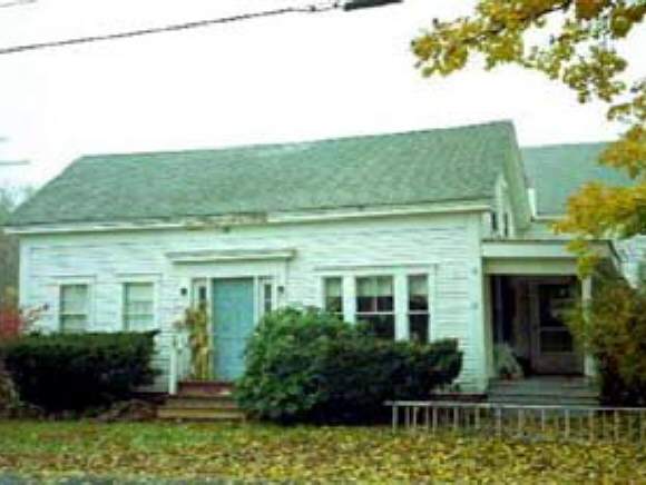 17 Mill Street Rochester, NH 03868 - Photo 1 of 1