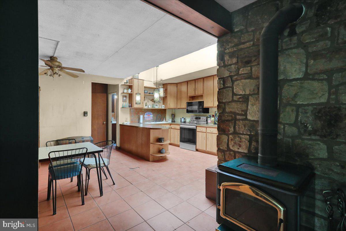 74 Turkey Road Kempton, PA 19529 - Photo 13 of 50 Gallery Image 13