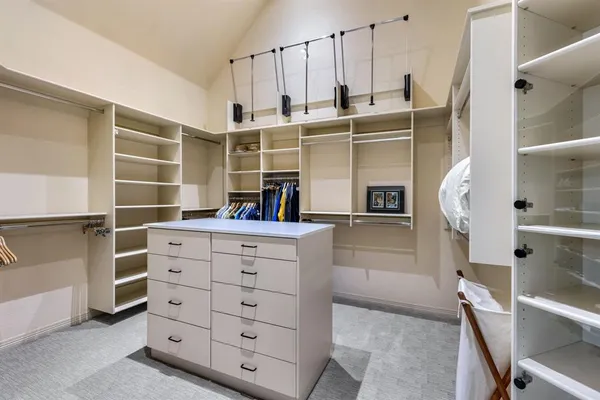 a view of walk in closet