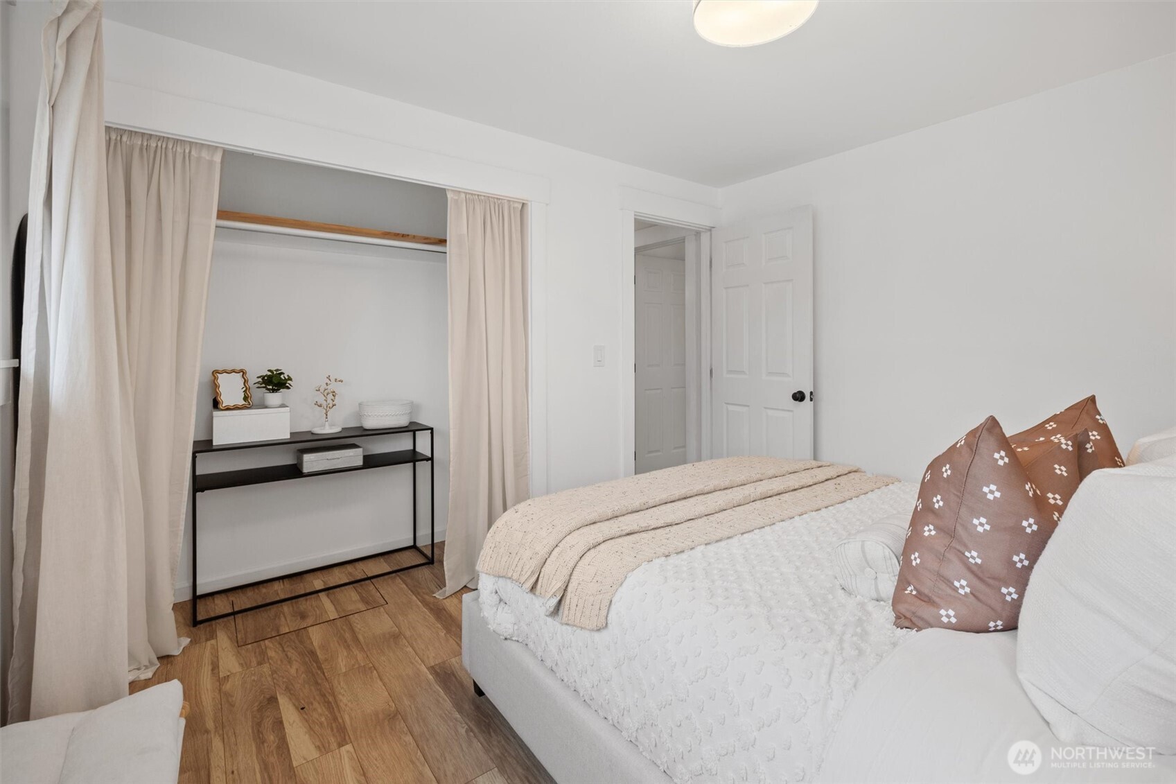 3912 South Findlay Street Seattle, WA 98118 - Photo 18 of 36