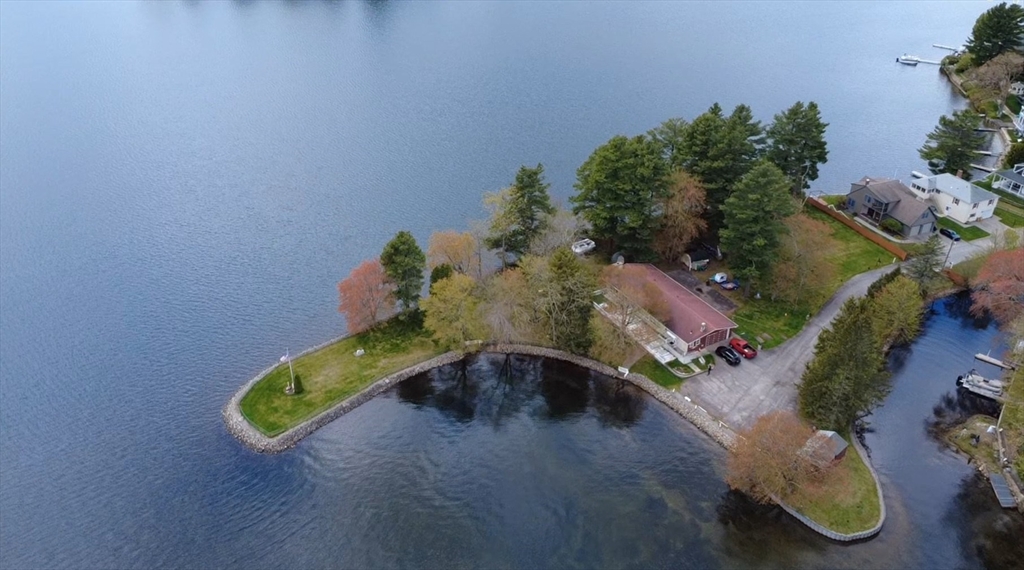 20 Indian Point Road Webster, MA 01570 - Photo 1 of 42