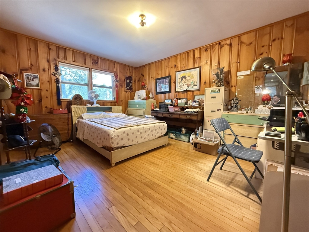 20 Indian Point Road Webster, MA 01570 - Photo 16 of 42