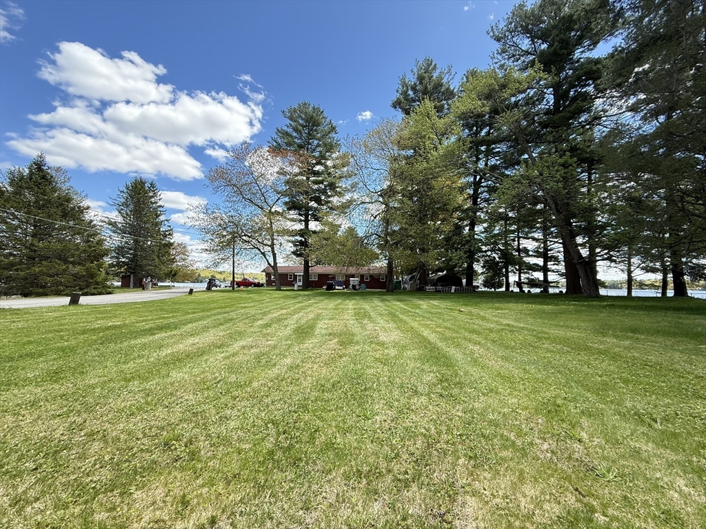 20 Indian Point Road Webster, MA 01570 - Photo 29 of 42