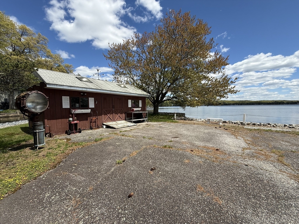 20 Indian Point Road Webster, MA 01570 - Photo 39 of 42