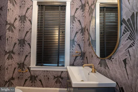 $1,785,000 | 617 Pine Street, Philadelphia, PA 19106