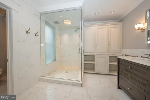 $1,785,000 | 617 Pine Street, Philadelphia, PA 19106