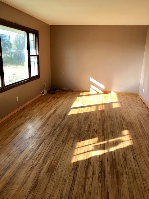 2240 Shenfield Road Turner, MI 48765 - Photo 7 of 18 1839474-6.JPG