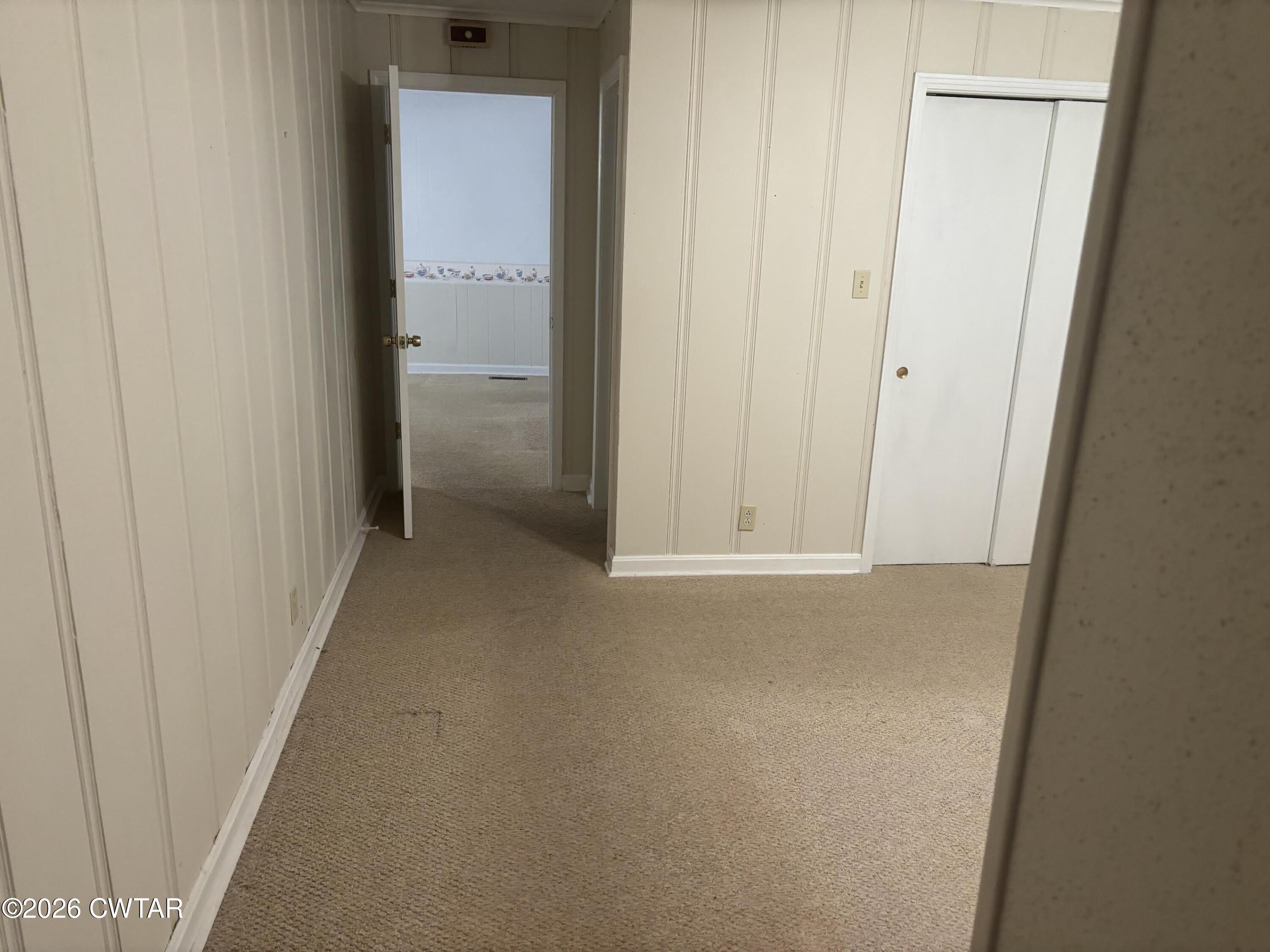 17 Brazil Schoolhouse Road Trenton, TN 38382 - Photo 16 of 21 a view of a hallway