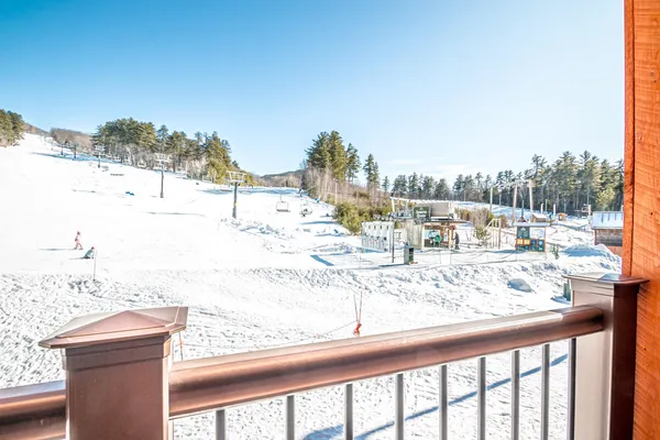 $995,000 | 235 Skimobile Road, Unit 2201, Conway, NH 03860