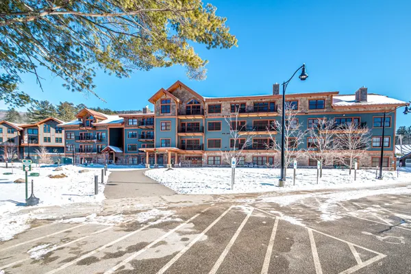 $995,000 | 235 Skimobile Road, Unit 2201, Conway, NH 03860