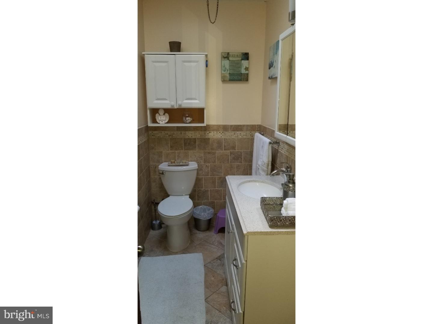 5437 Rutland Street Philadelphia, PA 19124 - Photo 20 of 25 Bathroom
