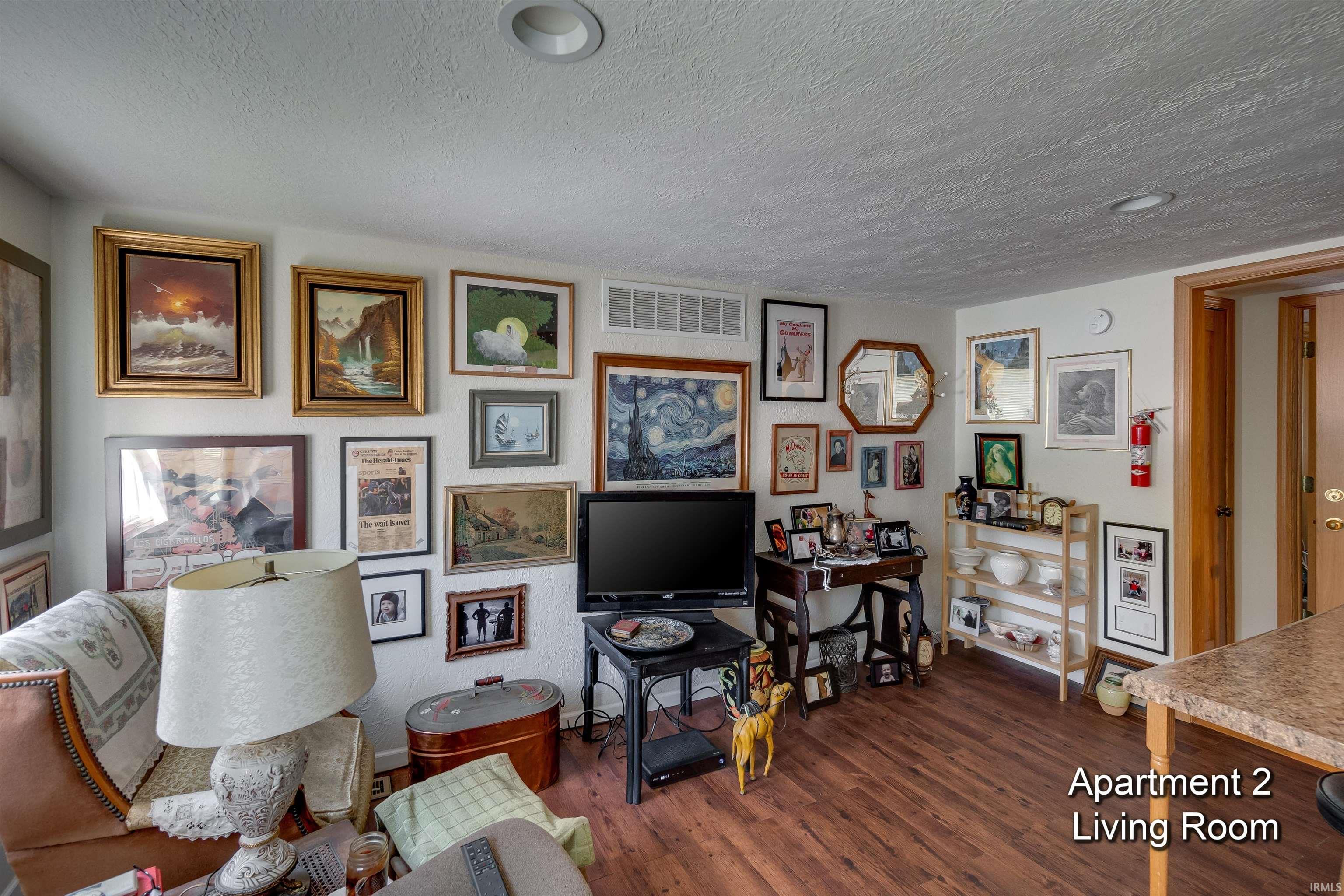 522 West Davis Street Bloomington, IN 47403 - Photo 17 of 21