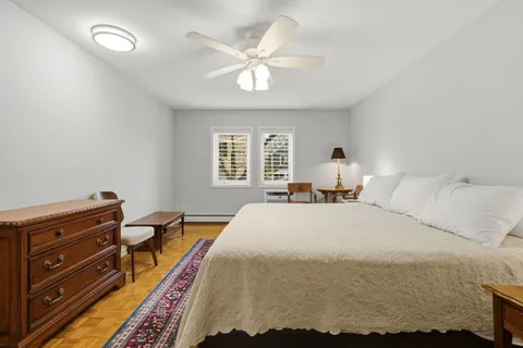 $550,000 | 1333 Maple Avenue, Unit 2E, Evanston, IL 60201