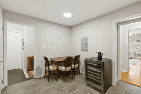 $550,000 | 1333 Maple Avenue, Unit 2E, Evanston, IL 60201