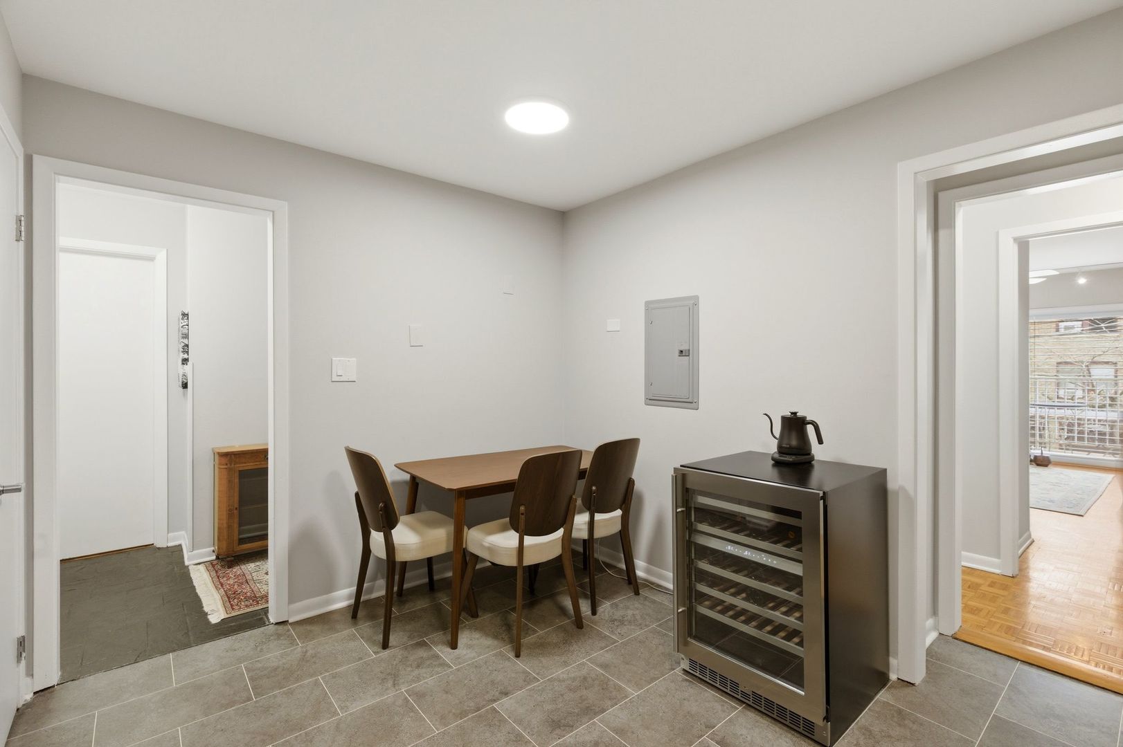 1333 Maple Avenue, Unit 2E Evanston, IL 60201 - Photo 8 of 20