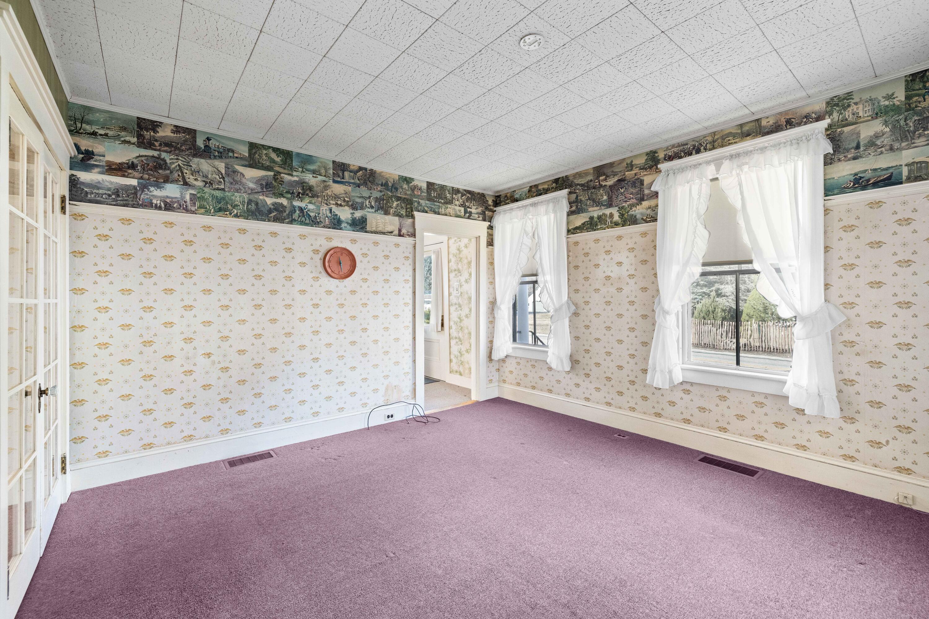 199 Ferry Road Saco, ME 04072 - Photo 24 of 64 Living room
