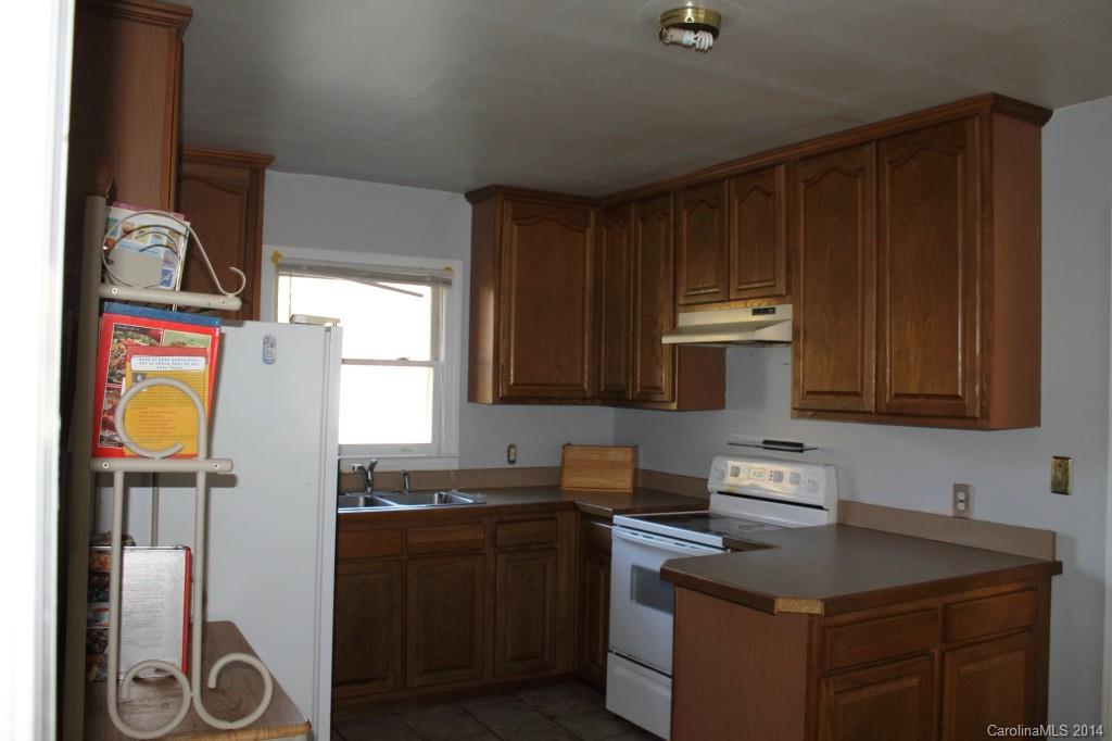 5001 Allen Road East, Unit 4 Charlotte, NC 28269 - Photo 11 of 13 Gallery Image 11