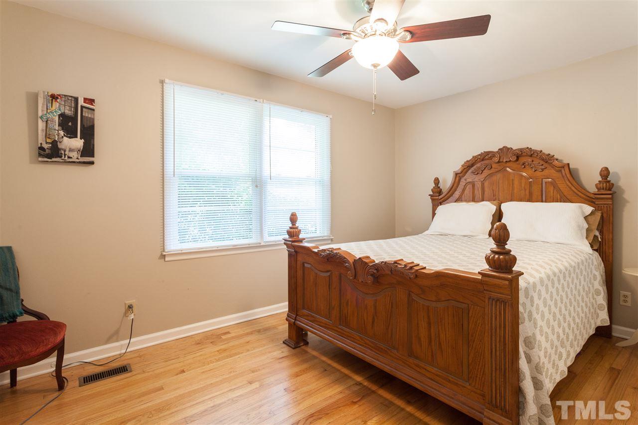 236 Singleton Street Raleigh, NC 27606 - Photo 13 of 25 Gallery Image 13