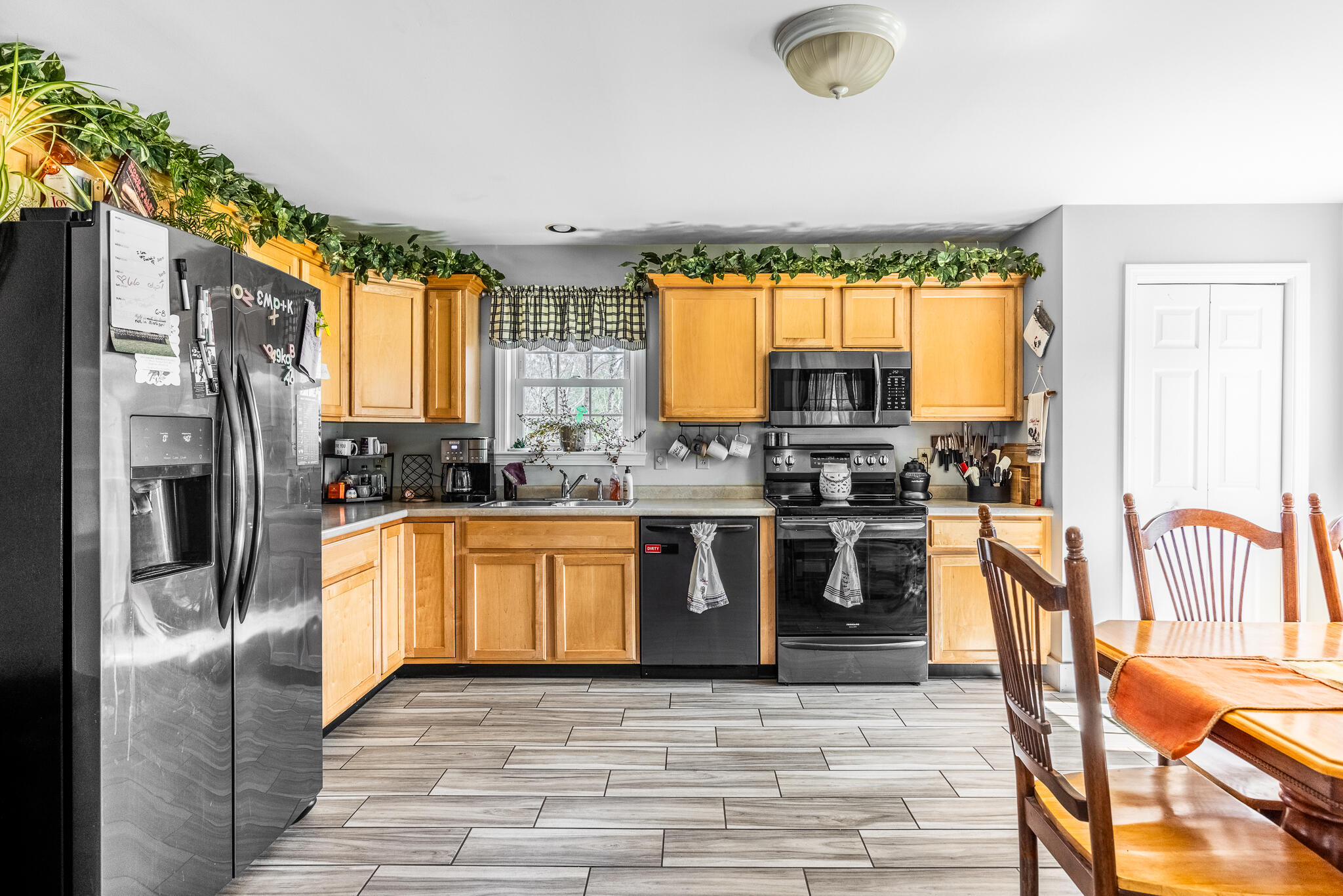 14 Twining Road Winterport, ME 04496 - Photo 10 of 27 25