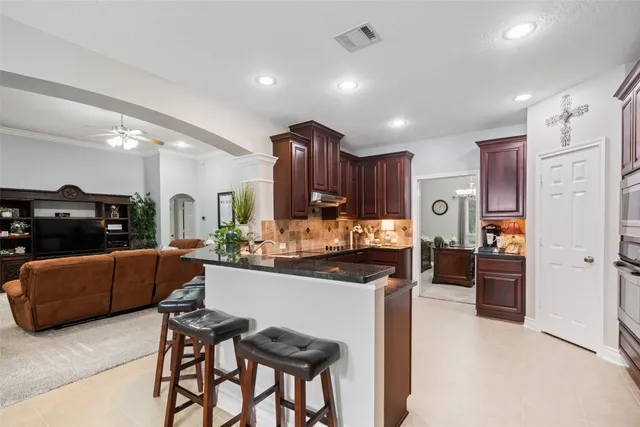 $825,000 | 25467 Brooks Road, Waller, TX 77484