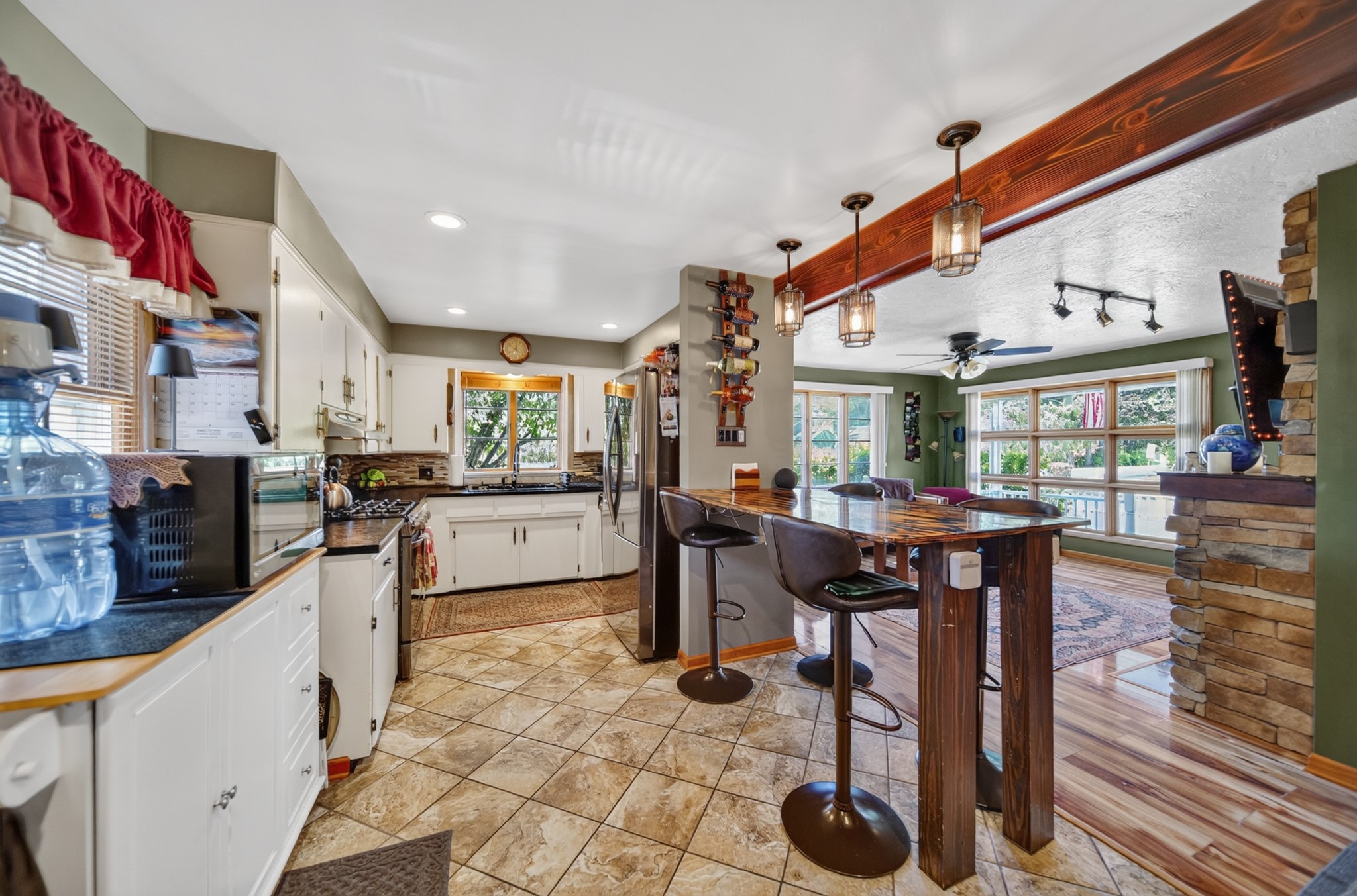 1167 West Gore Road Erie, PA 16509 - Photo 6 of 45 Gallery Image 6