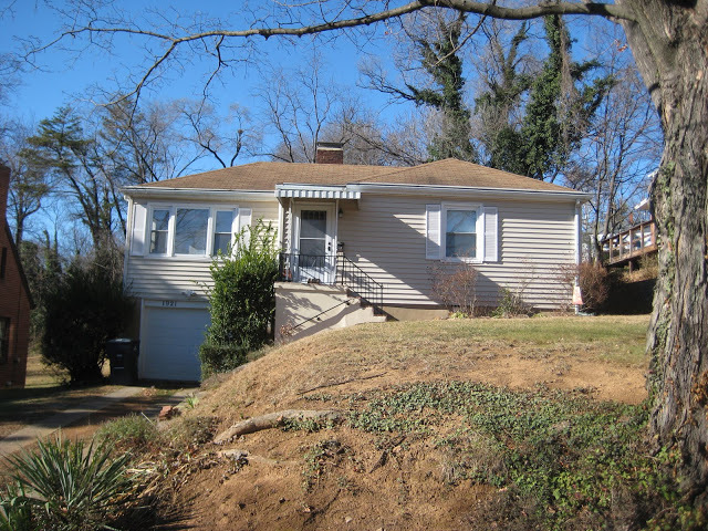 1921 Langdon Road Southwest Roanoke, VA 24015 - Photo 29 of 30 IMG_3400