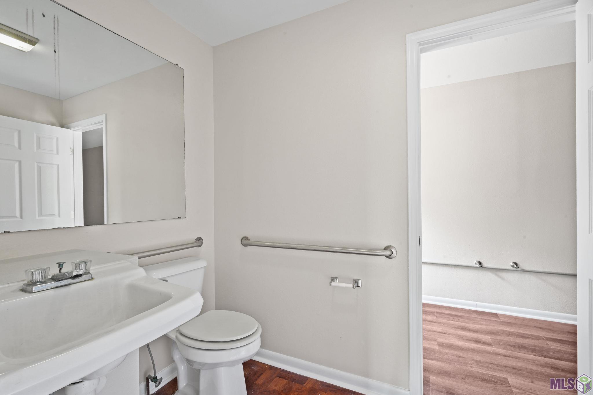 5557 Government Street Baton Rouge, LA 70806 - Photo 10 of 14