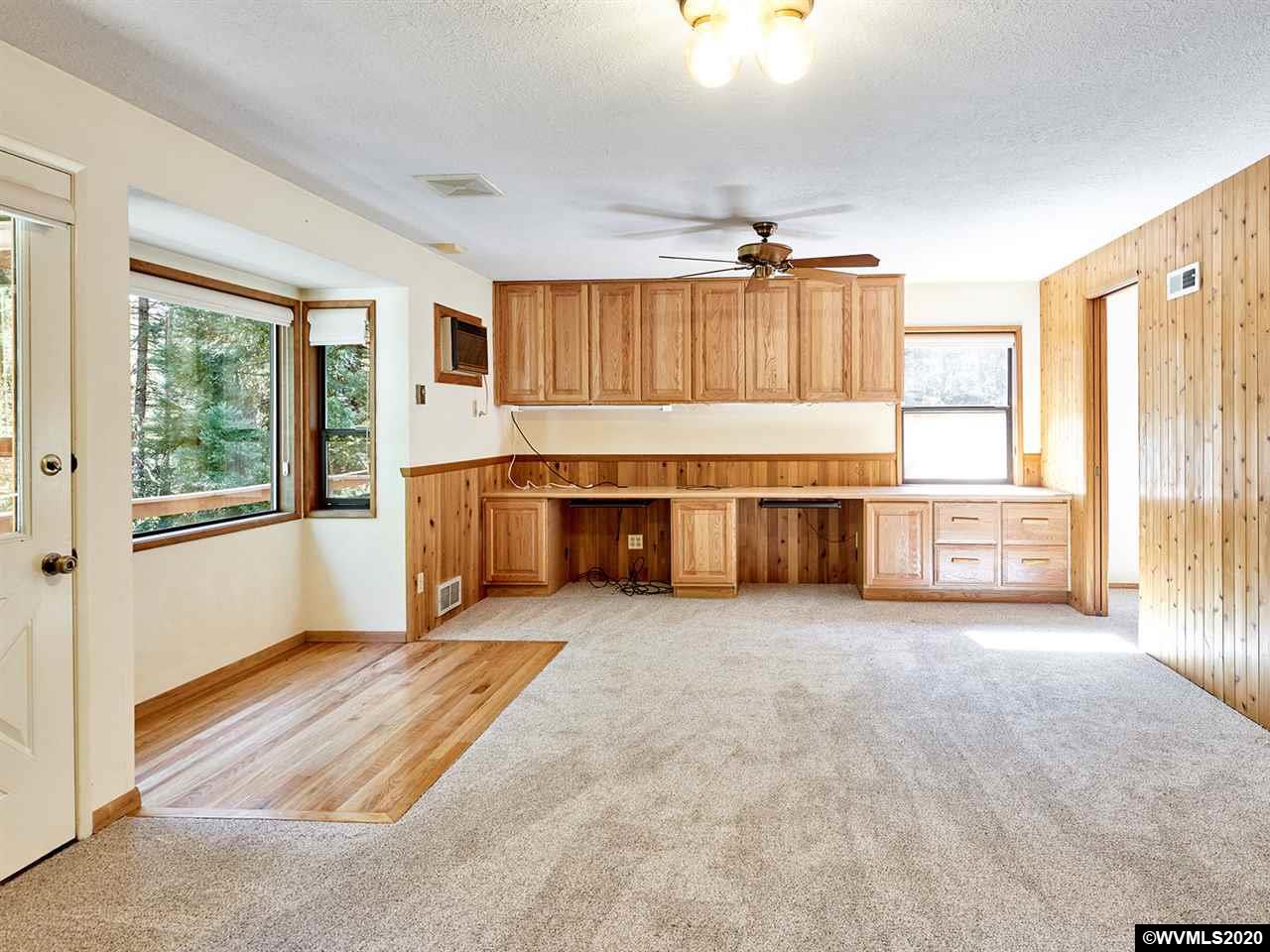 17403 Powers Creek Loop Road Northeast Silverton, OR 97381 - Photo 14 of 40 Gallery Image 14