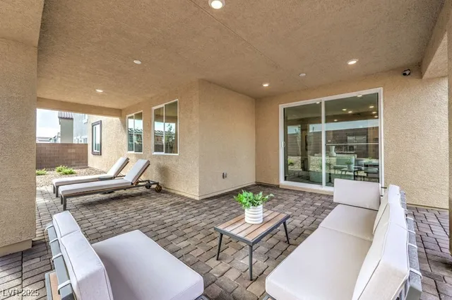 $809,990 | 7625 Serenity Bay Lane, Unit LOT 1, North Las Vegas, NV 89084