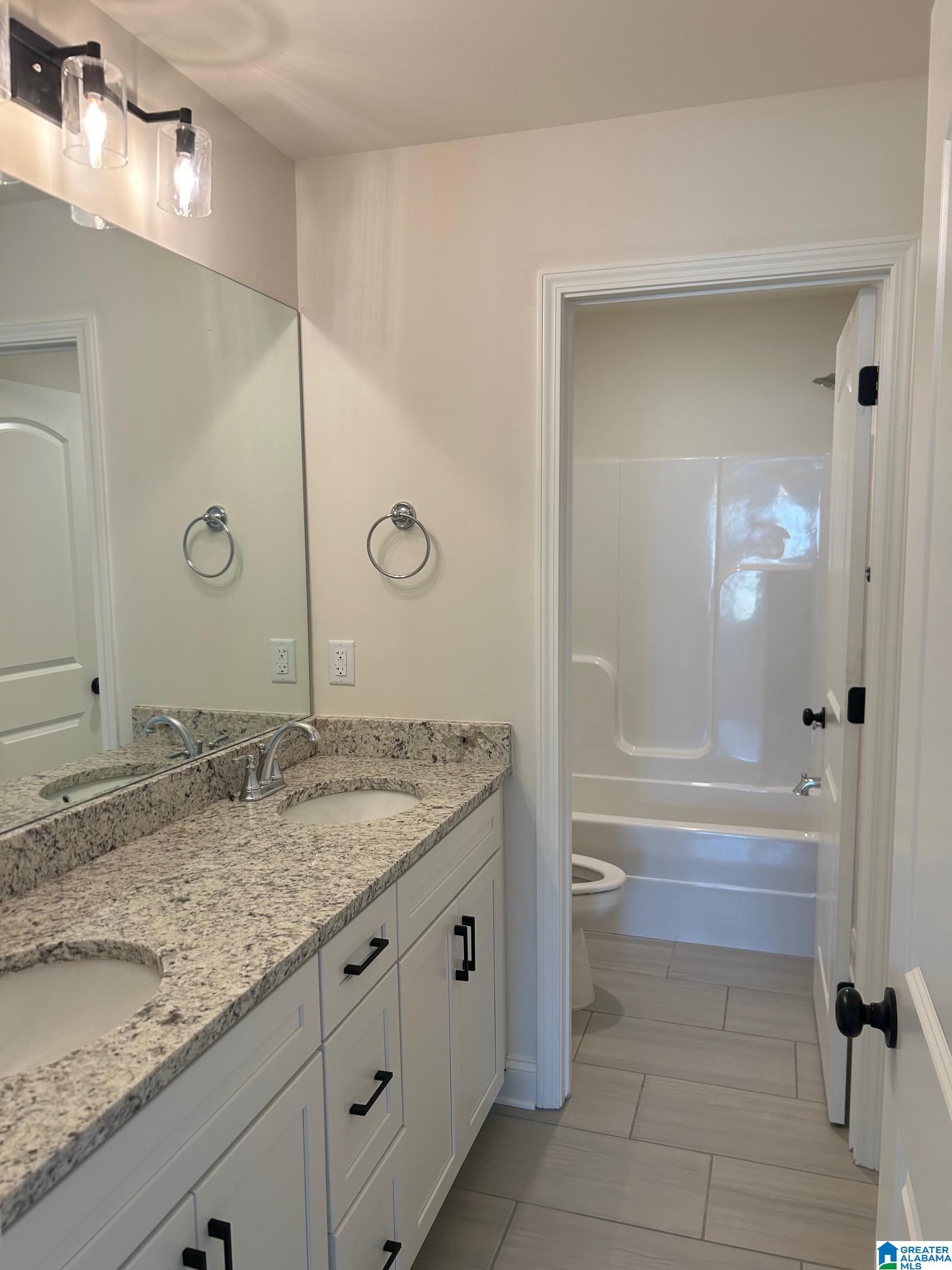 305 Cornwall Drive Alabaster, AL 35114 - Photo 31 of 32