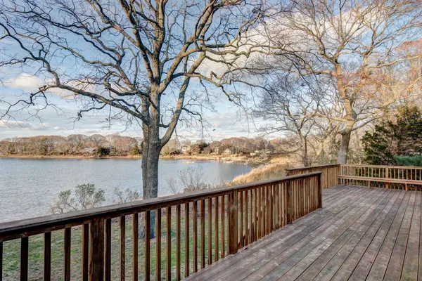 $33,000 | Undisclosed Address, Sag Harbor, NY 11963