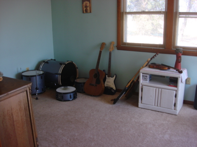 378 Van Orin Road Sublette, IL 61367 - Photo 13 of 25 a room with furniture and window