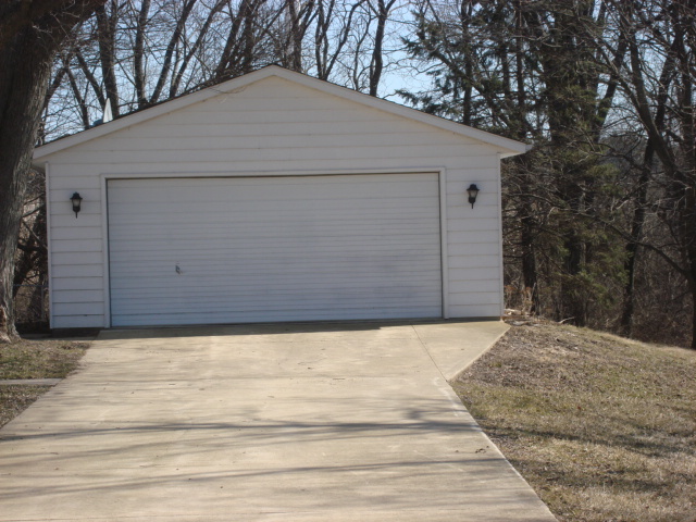378 Van Orin Road Sublette, IL 61367 - Photo 23 of 25 a backyard of a house