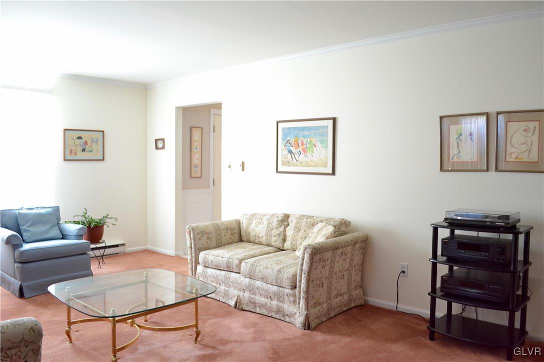 3959 Wedgewood Road Allentown, PA 18104 - Photo 6 of 20 Gallery Image 6