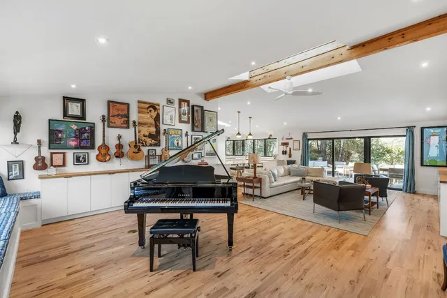 $1,690,000 | 2603 Deerfoot Trail, Austin, TX 78704