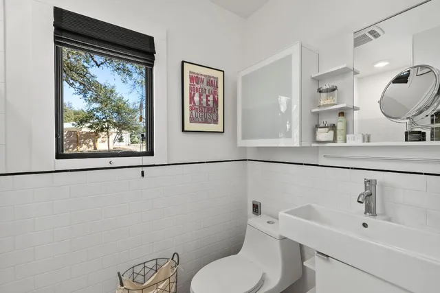 $1,690,000 | 2603 Deerfoot Trail, Austin, TX 78704